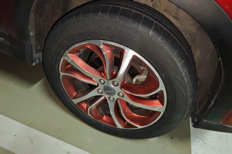 Used Haval H6 Coupe 2015 Blue Label 2.0T Automatic Two-Wheel Drive Elite Model Right Front Wheel Hub