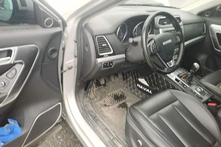 Used Haval H6 Coupe 2015 Blue Label 2.0T Manual Two-Wheel-Drive Elite Model Driver Seat