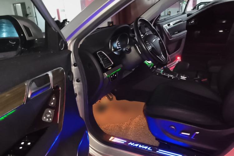 Used Haval H6 Coupe 2015 Blue Label 2.0T Automatic Two-Wheel Drive Elite Model Driver Seat