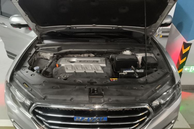 Used Haval H6 Coupe 2015 Blue Label 2.0T Automatic Two-Wheel Drive Prestige Model Engine Bay