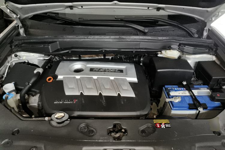 Used Haval H6 Coupe 2015 Blue Label 2.0T Automatic Two-Wheel Drive Elite Model Engine Bay
