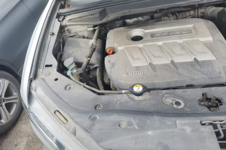 Used Haval H6 Coupe 2015 Blue-Label 2.0T Manual Two-Wheel Drive Prestige Model Engine Bay Right