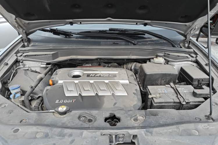 Used Haval H6 Coupe 2015 Blue Label 2.0T Automatic Two-Wheel Drive Prestige Model Engine Bay