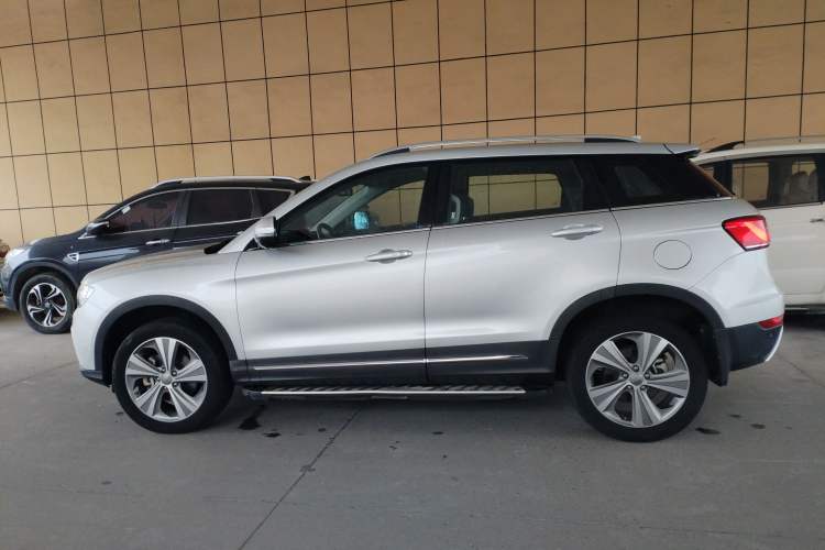 Used Haval H6 Coupe 2015 Blue Label 2.0T Automatic Two-Wheel Drive Elite Model Exterior 3