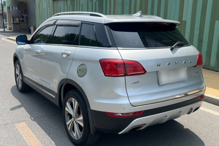Used Haval H6 Coupe 2015 Blue Label 2.0T Automatic Two-Wheel Drive Prestige Model Exterior 3
