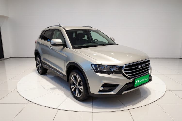 Used Haval H6 Coupe 2015 Blue Label 2.0T Manual Two-Wheel-Drive Elite Model Front Right 45 Deg
