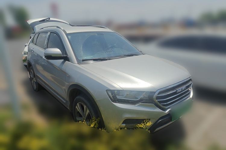 Used Haval H6 Coupe 2015 Blue Label 2.0T Manual Two-Wheel-Drive Elite Model Front Right 45 Deg
