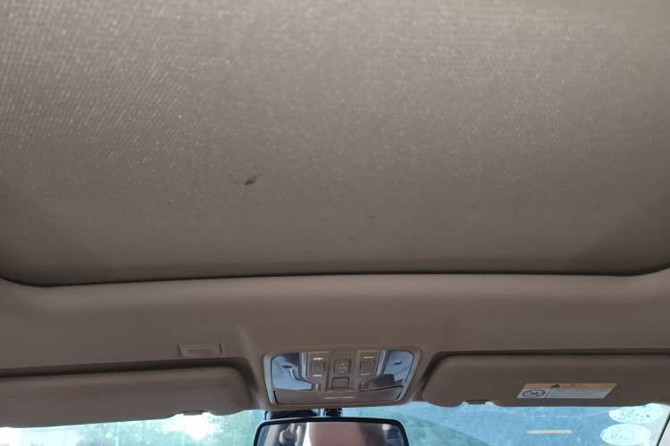Used Haval H6 Coupe 2015 Blue Label 2.0T Automatic Two-Wheel Drive Prestige Model Headliner