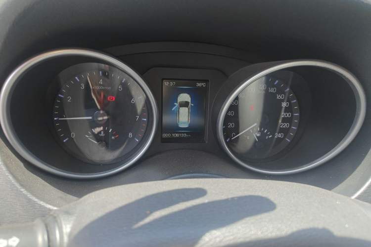 Used Haval H6 Coupe 2015 Blue Label 2.0T Manual Two-Wheel-Drive Elite Model Instrument Cluster