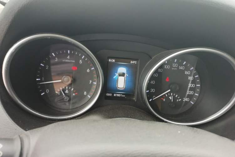Used Haval H6 Coupe 2015 Blue Label 2.0T Manual Two-Wheel-Drive Elite Model Instrument Cluster