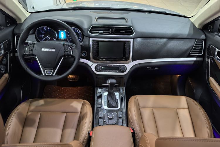 Used Haval H6 Coupe 2015 Blue Label 2.0T Automatic Two-Wheel Drive Elite Model Interior 3