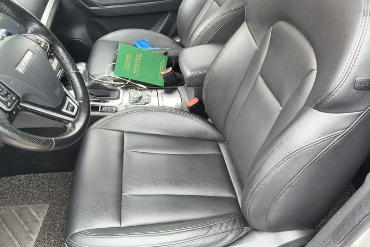 Used Haval H6 Coupe 2015 Blue Label 2.0T Automatic Two-Wheel Drive Elite Model Left Front Seat
