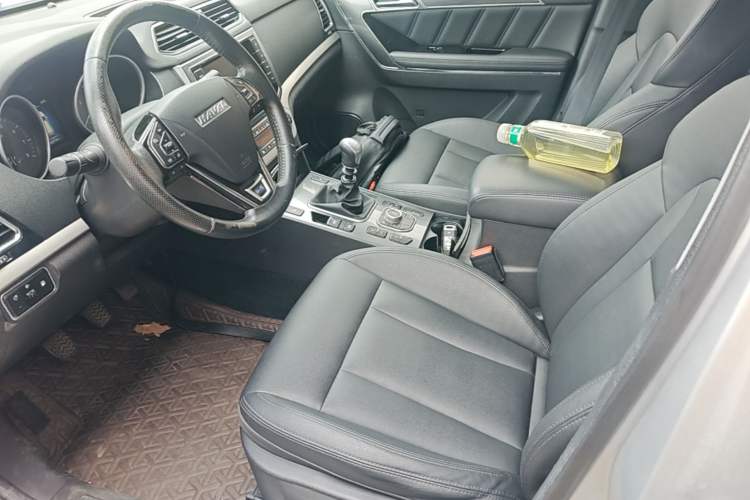 Used Haval H6 Coupe 2015 Blue Label 2.0T Manual Two-Wheel-Drive Elite Model Left Front Seat
