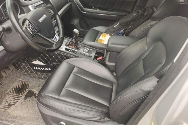 Used Haval H6 Coupe 2015 Blue Label 2.0T Manual Two-Wheel-Drive Elite Model Left Front Seat
