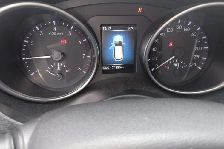 Used Haval H6 Coupe 2015 Blue Label 2.0T Manual 4x4 Elite Model Odometer Close Up