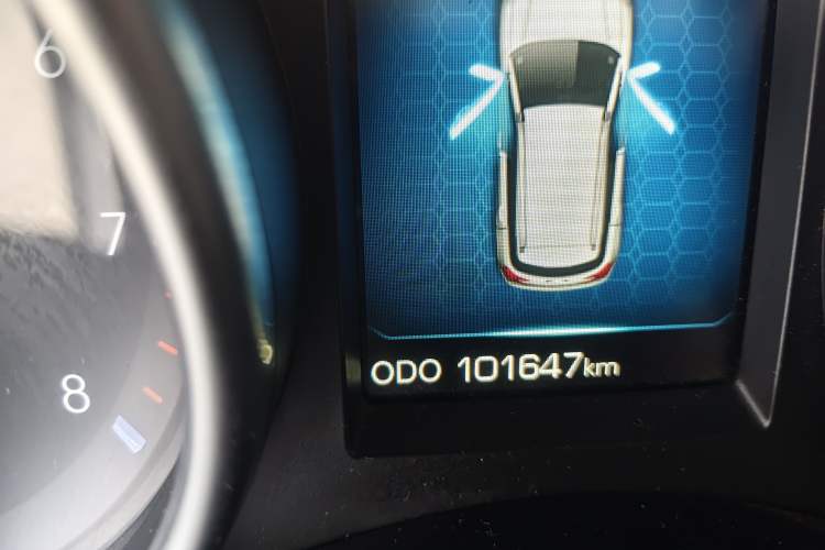 Used Haval H6 Coupe 2015 Blue Label 2.0T Manual Two-Wheel-Drive Elite Model Odometer Close Up