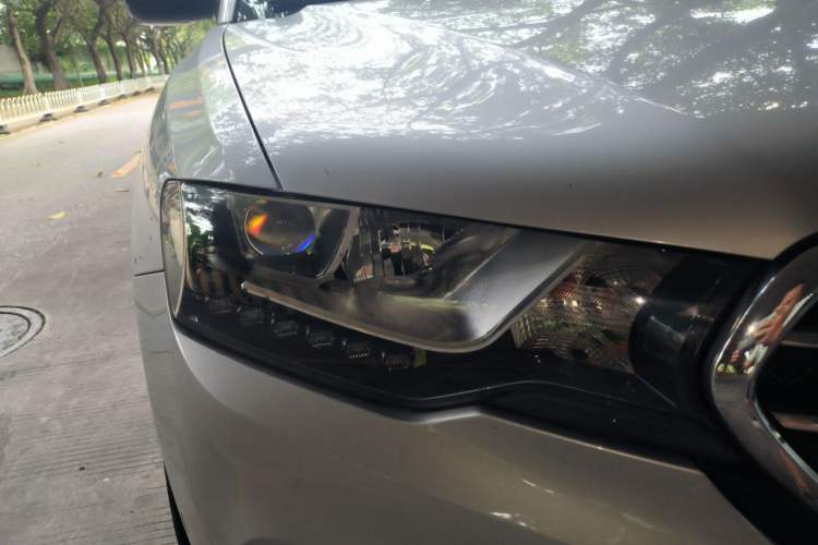 Used Haval H6 Coupe 2015 Blue Label 2.0T Automatic Two-Wheel Drive Elite Model Right Front Headlight