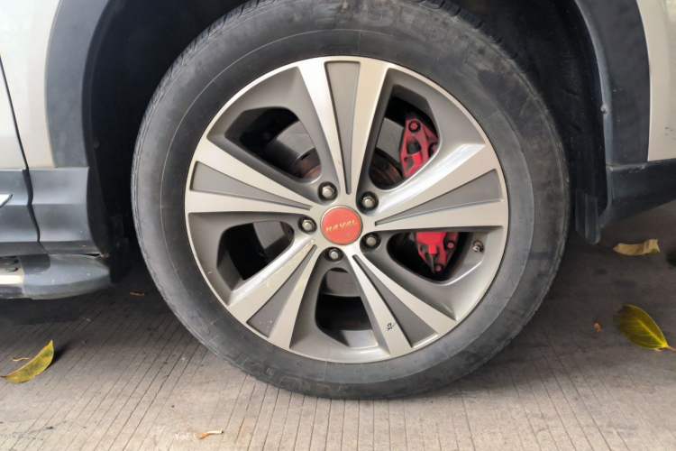 Used Haval H6 Coupe 2015 Blue Label 2.0T Automatic Two-Wheel Drive Elite Model Right Front Wheel Hub
