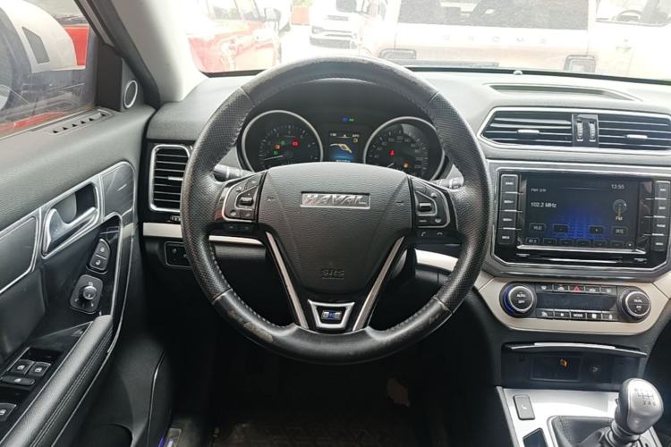 Used Haval H6 Coupe 2015 Blue Label 2.0T Manual Two-Wheel-Drive Elite Model Steering Wheel