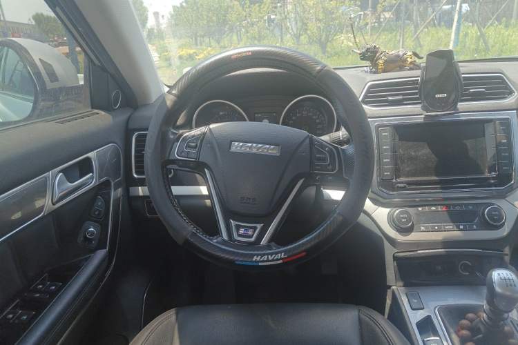 Used Haval H6 Coupe 2015 Blue Label 2.0T Manual Two-Wheel-Drive Elite Model Steering Wheel
