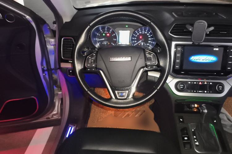 Used Haval H6 Coupe 2015 Blue Label 2.0T Automatic Two-Wheel Drive Elite Model Steering Wheel