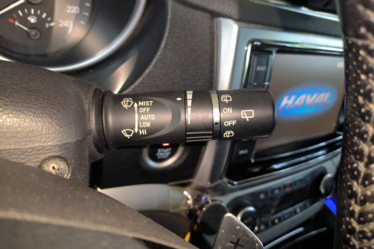 Used Haval H6 Coupe 2015 Blue Label 2.0T Automatic Two-Wheel Drive Elite Model Vehicle Key