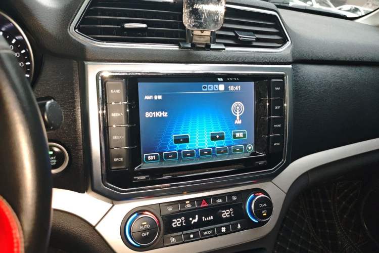 Used Haval H6 Coupe 2015 Blue Label 2.0T Automatic Two-Wheel Drive Elite Model Audio And AC Panel