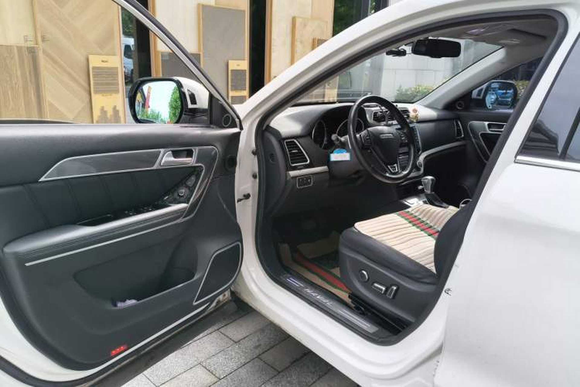 Used Haval H6 Coupe 2015 Blue Label 2.0T Automatic Two-Wheel Drive Elite Model Driver Seat