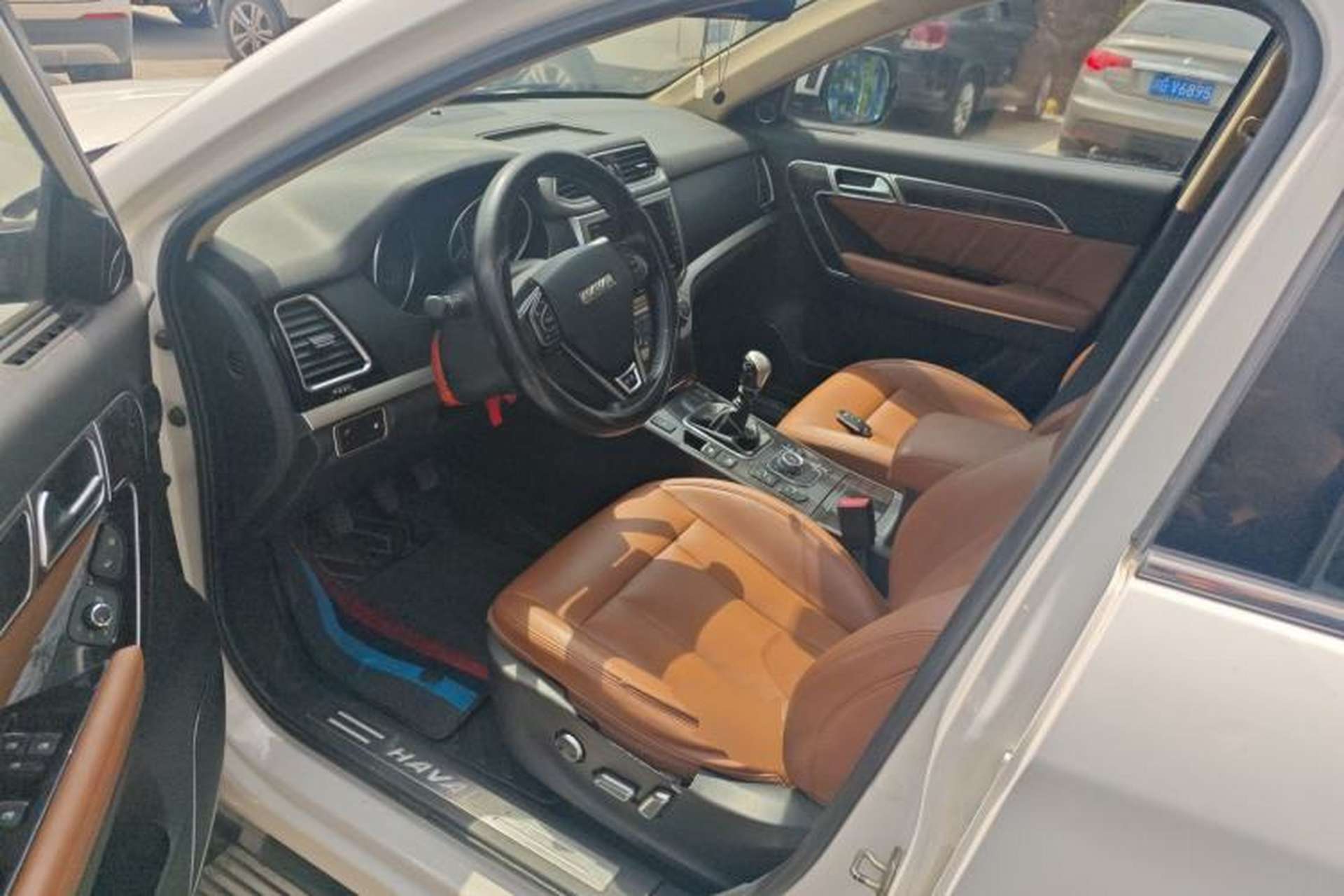 Used Haval H6 Coupe 2015 Blue-Label 2.0T Manual Two-Wheel Drive Prestige Model Driver Seat