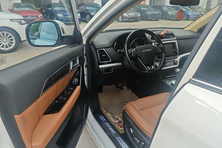 Used Haval H6 Coupe 2015 Blue Label 2.0T Automatic Two-Wheel Drive Prestige Model Driver Seat