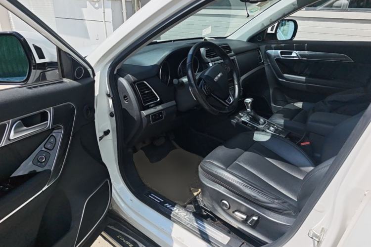 Used Haval H6 Coupe 2015 Blue Label 2.0T Automatic Two-Wheel Drive Elite Model Driver Seat