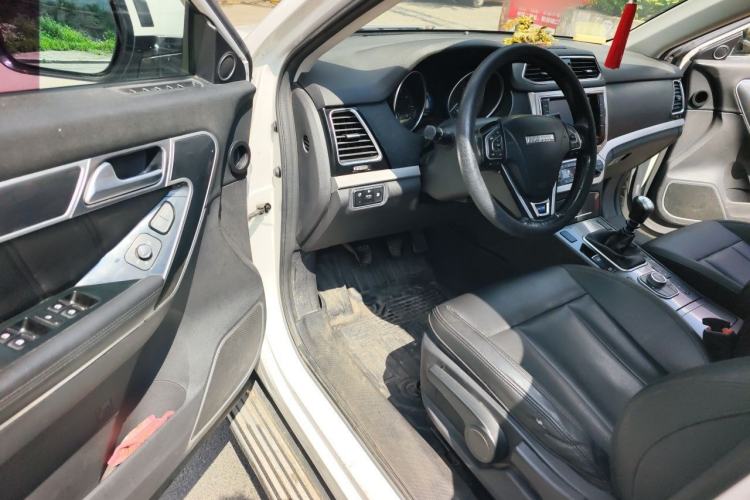 Used Haval H6 Coupe 2015 Blue-Label Facelift 2.0T Manual Two-Wheel Drive Urban Version Driver Seat