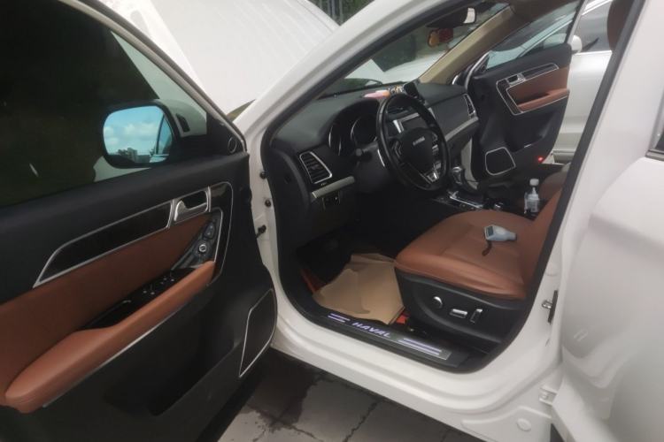 Used Haval H6 Coupe 2015 Blue Label 2.0T Automatic Two-Wheel Drive Prestige Model Driver Seat