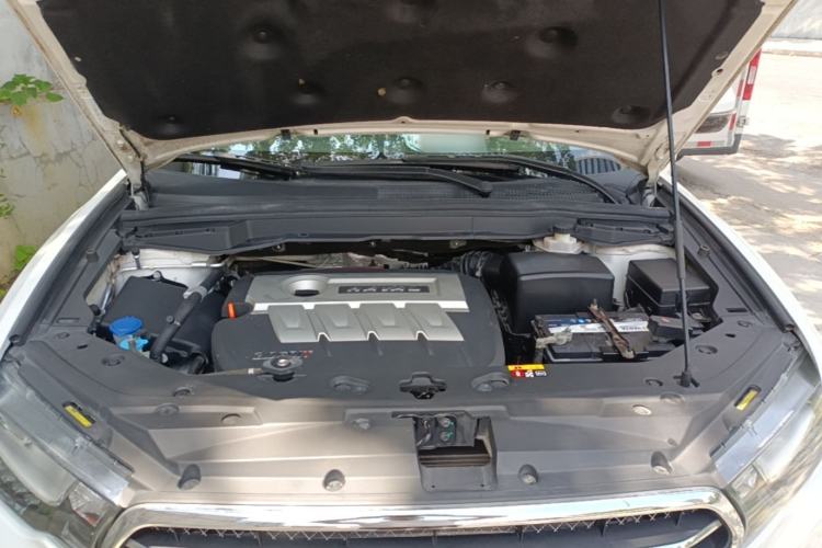 Used Haval H6 Coupe 2015 Blue Label 2.0T Automatic Two-Wheel Drive Prestige Model Engine Bay