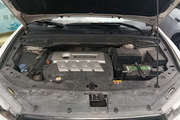 Used Haval H6 Coupe 2015 Blue Label 2.0T Automatic Two-Wheel Drive Prestige Model Engine Bay