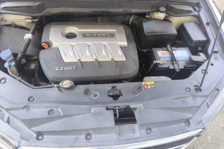 Used Haval H6 Coupe 2015 Blue Label 2.0T Automatic Two-Wheel Drive Elite Model Engine Bay