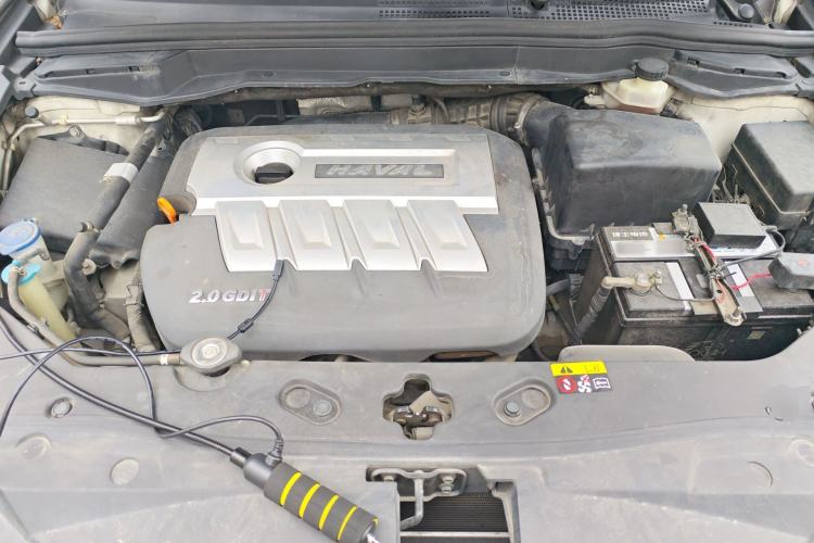 Used Haval H6 Coupe 2015 Blue Label 2.0T Automatic Two-Wheel Drive Elite Model Engine Bay