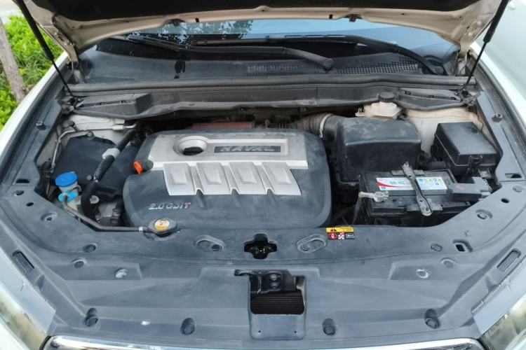 Used Haval H6 Coupe 2015 Blue Label 2.0T Automatic Two-Wheel Drive Elite Model Engine Bay