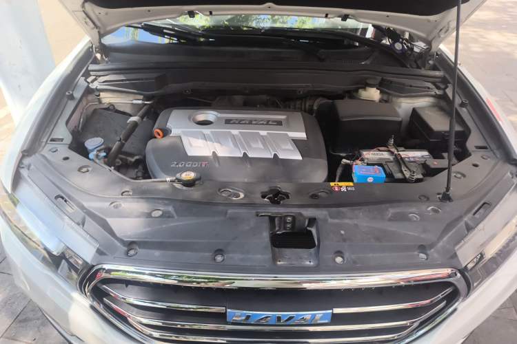 Used Haval H6 Coupe 2015 Blue Label 2.0T Automatic Two-Wheel Drive Prestige Model Engine Bay