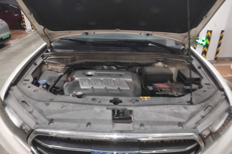 Used Haval H6 Coupe 2015 Blue Label 2.0T Automatic Two-Wheel Drive Prestige Model Engine Bay