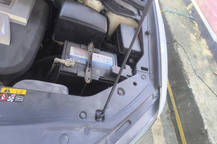Used Haval H6 Coupe 2015 Blue Label 2.0T Automatic Two-Wheel Drive Elite Model Engine Bay Left