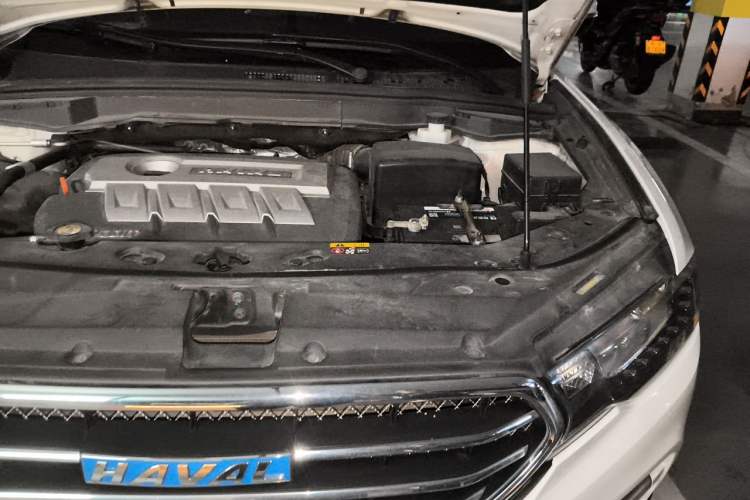 Used Haval H6 Coupe 2015 Blue-Label 2.0T Manual Two-Wheel Drive Prestige Model Engine Bay Left