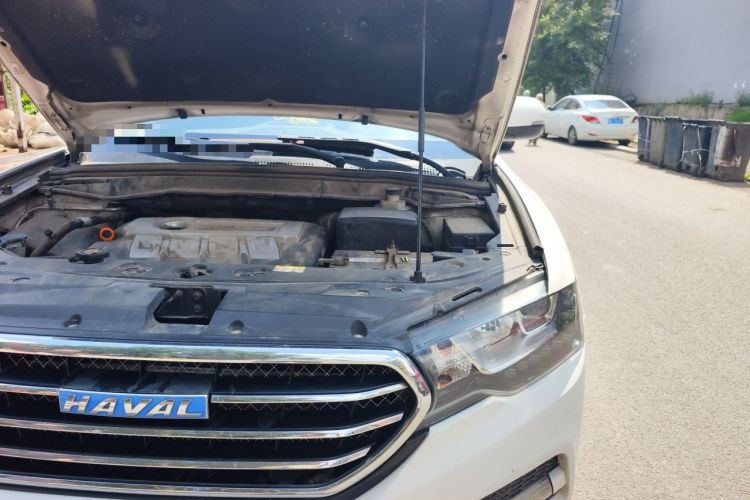Used Haval H6 Coupe 2015 Blue-Label Facelift 2.0T Manual Two-Wheel Drive Urban Version Engine Bay Left