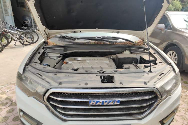 Used Haval H6 Coupe 2015 Blue Label 2.0T Automatic Two-Wheel Drive Prestige Model Engine Bay