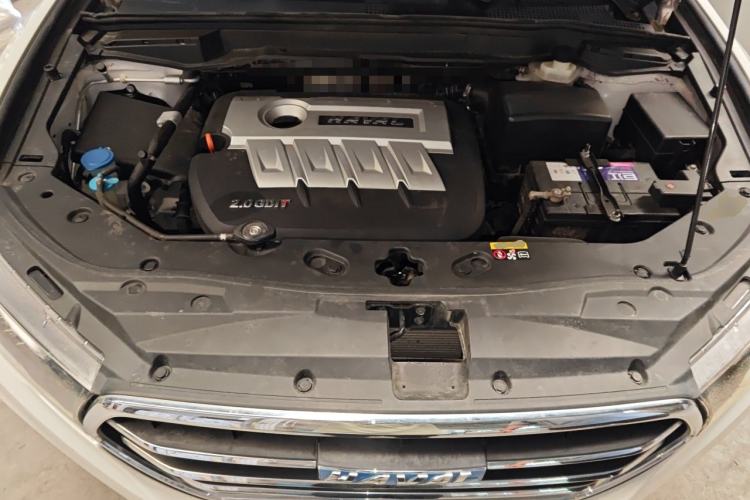 Used Haval H6 Coupe 2015 Blue Label 2.0T Automatic Two-Wheel Drive Elite Model Engine Bay