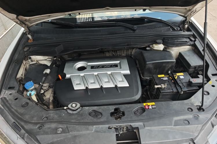 Used Haval H6 Coupe 2015 Blue Label 2.0T Automatic Two-Wheel Drive Elite Model Engine Bay