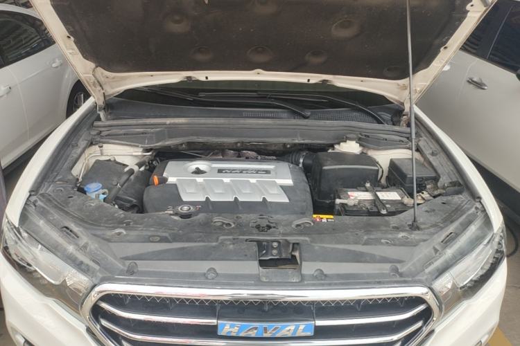 Used Haval H6 Coupe 2015 Blue Label 2.0T Automatic Two-Wheel Drive Elite Model Engine Bay
