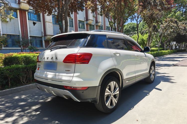 Used Haval H6 Coupe 2015 Blue Label 2.0T Automatic Two-Wheel Drive Elite Model Exterior 4