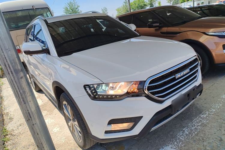 Used Haval H6 Coupe 2015 Blue Label 2.0T Automatic Two-Wheel Drive Prestige Model Front Right 45 Deg