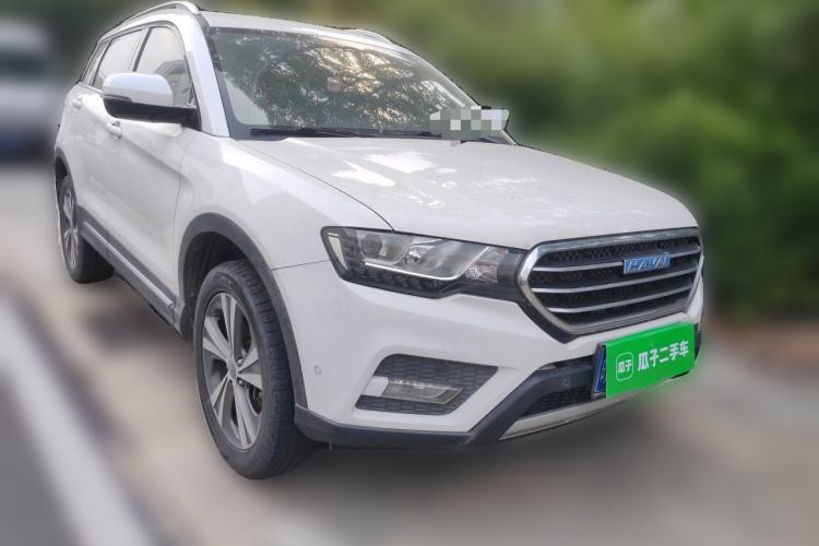 Used Haval H6 Coupe 2015 Blue Label 2.0T Manual Two-Wheel-Drive Elite Model Front Right 45 Deg